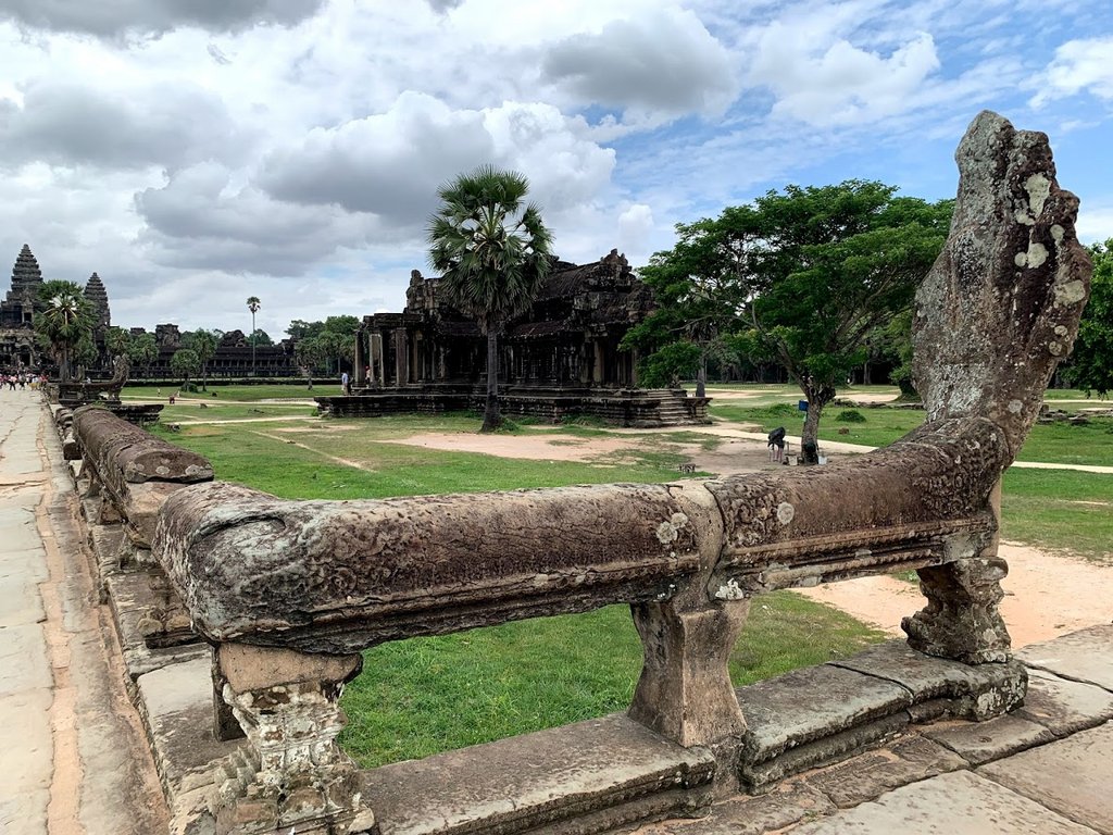 Ангкор Ват- 2,5 дня в июне