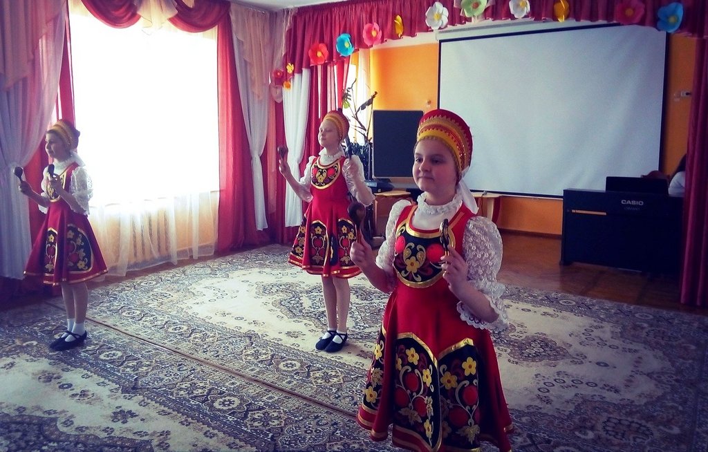 23 апреля учащиеся детской школы искусств выступили с концертной программой в д/с «Рябинушка»