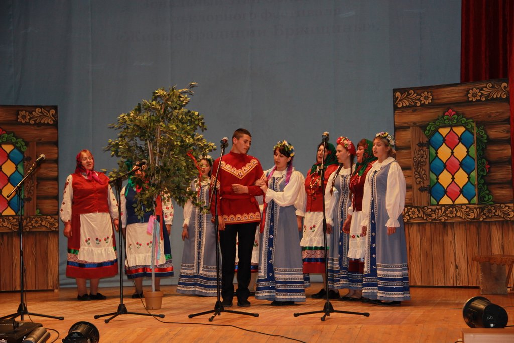 Фольклорный фестиваль «Живые традиции Брянщины»