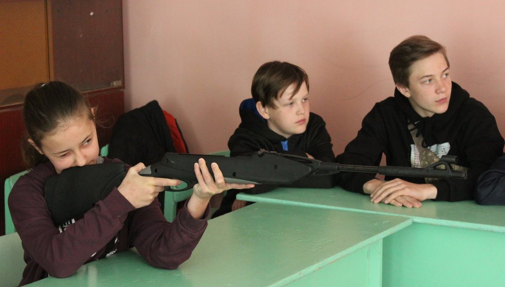 В Унече состоялись соревнования по стрельбе из электронного оружия